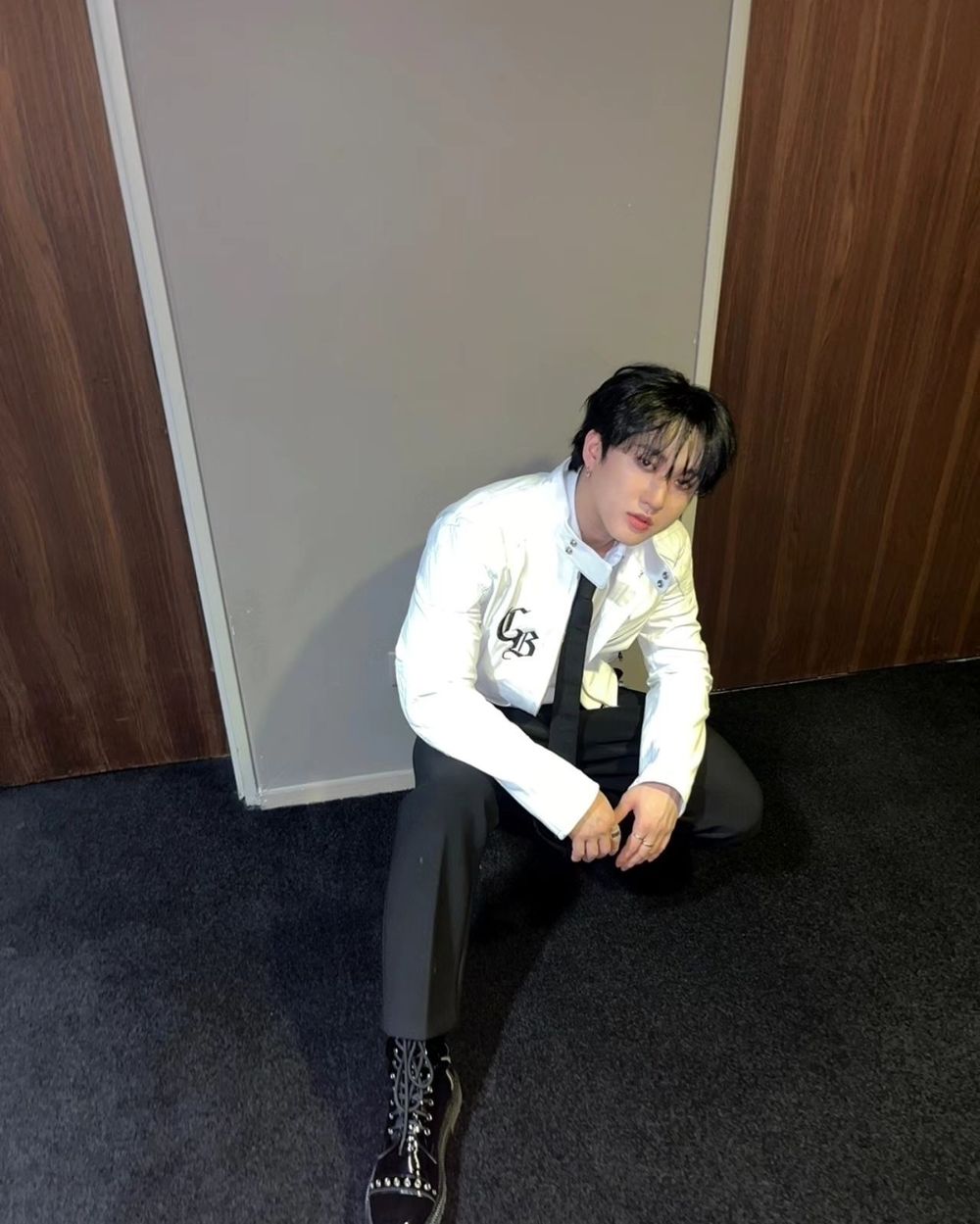 韓網公認7位超會跳女團舞的男偶像！然竣、彰彬反差感十足，DK完美翻跳BP神曲，這兩位二代團成員太會放電！-15