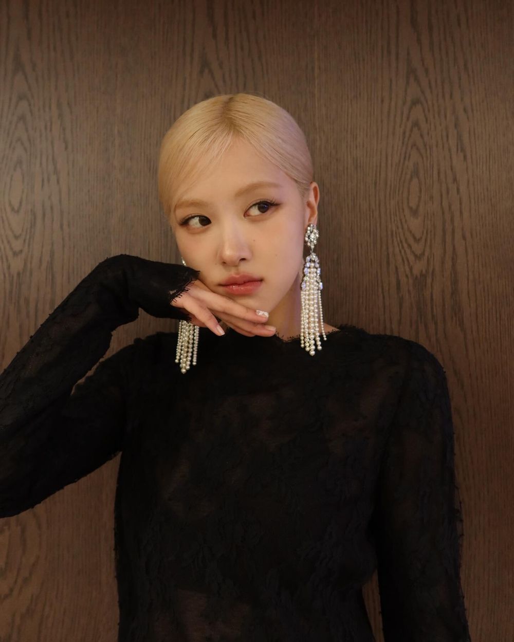 Rosé、車銀優偷揹情侶包？YSL韓星「新歡托特包」是這咖！超受歡迎的原因曝！-8