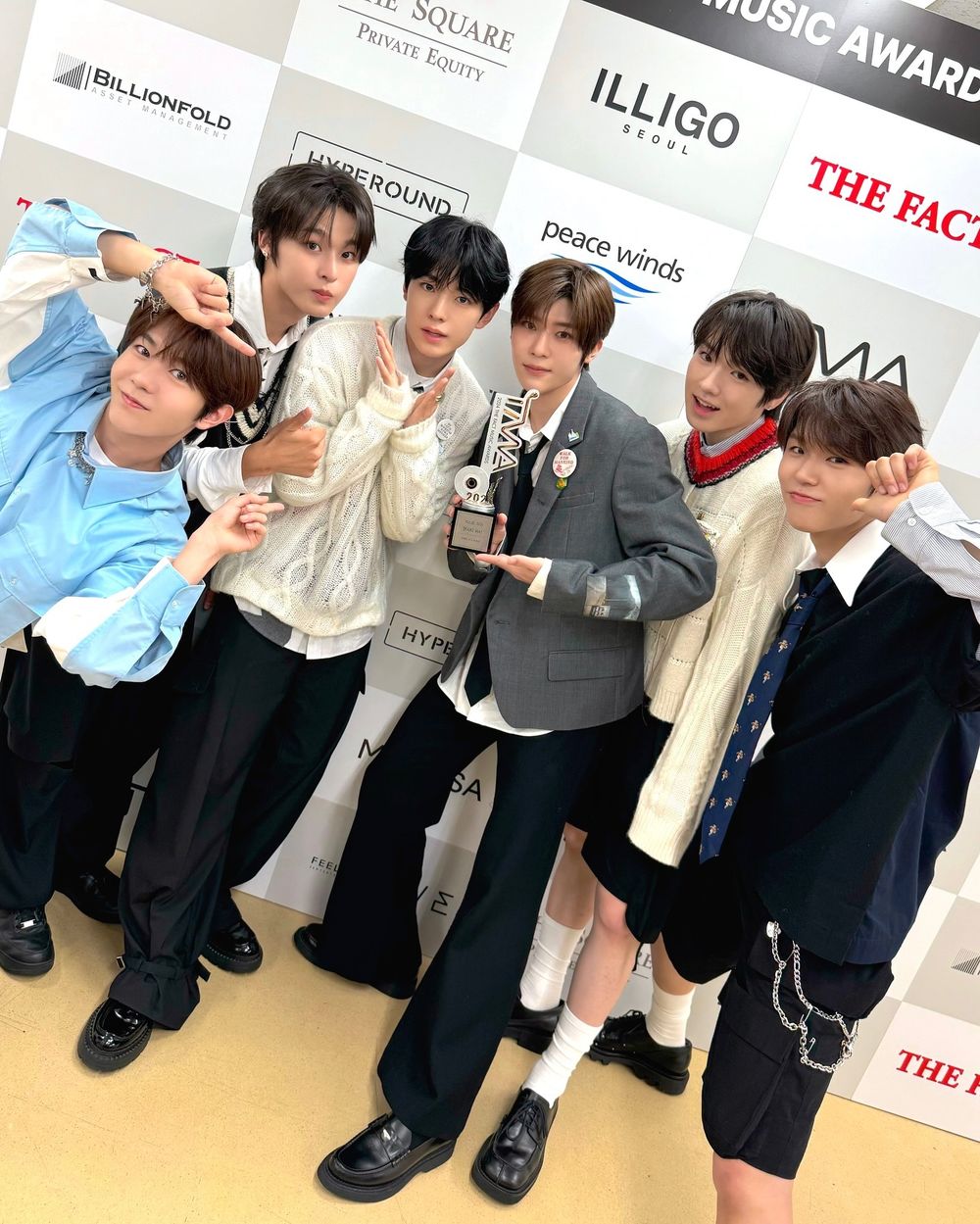 2024韓國人票選最愛KPOP男團TOP10！SEVENTEEN僅排第六，SJ衝進前三，冠軍果然超紅！-4
