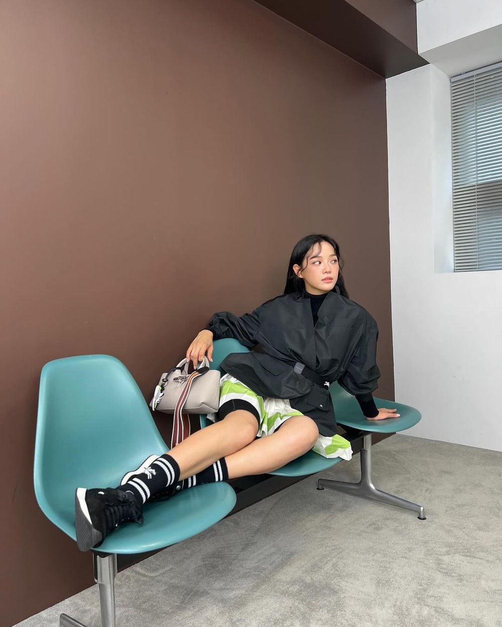 為何金世正是人間瓏驤？Longchamp最寵代言人每套都超燒、她其實是苦過來的！-9