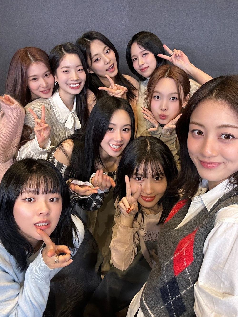 2024韓國人票選最愛KPOP女團TOP10！aespa、IVE都上榜，NewJeans進前三，冠軍果真是無敵天團！-12