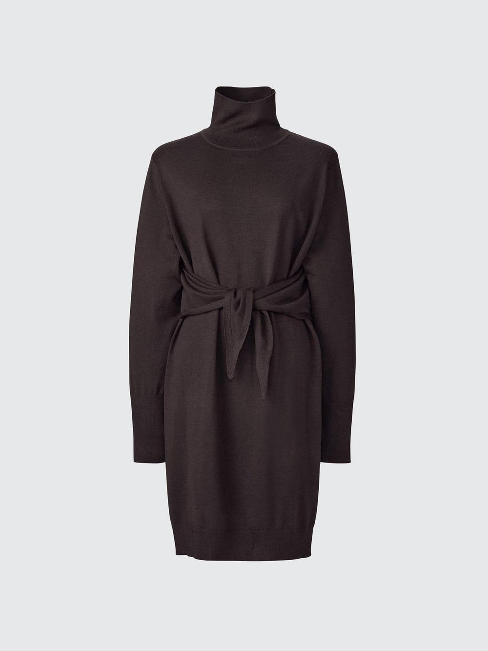 C系列還沒買完？UNIQLO U系列又要來了！這件「高級感洋裝」必買CP值超高！-12