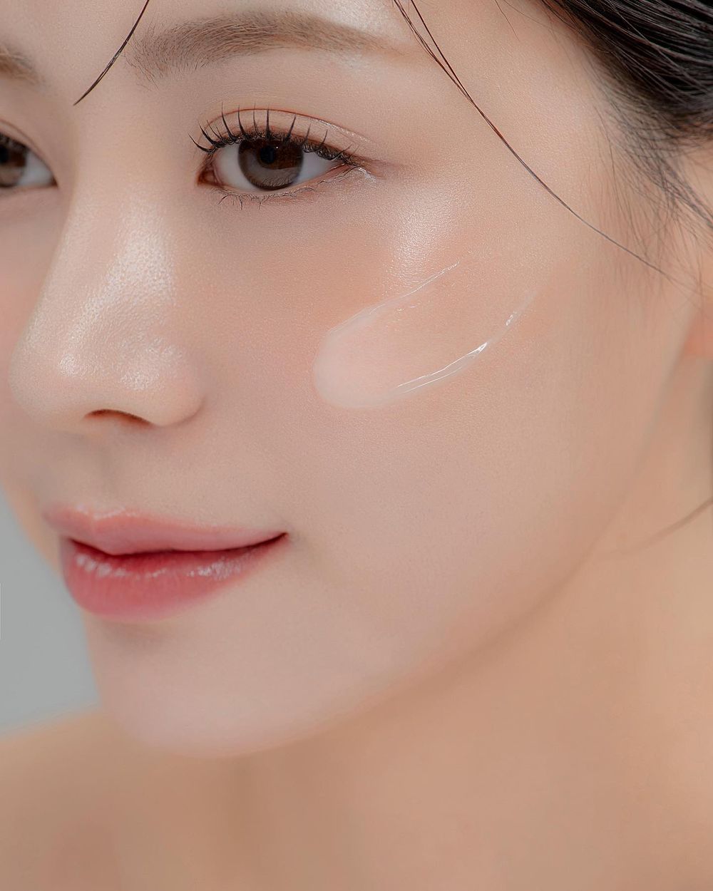 醫美術後保養4重點！肌膚不反黑、效果加倍關鍵，修護更快速！-11