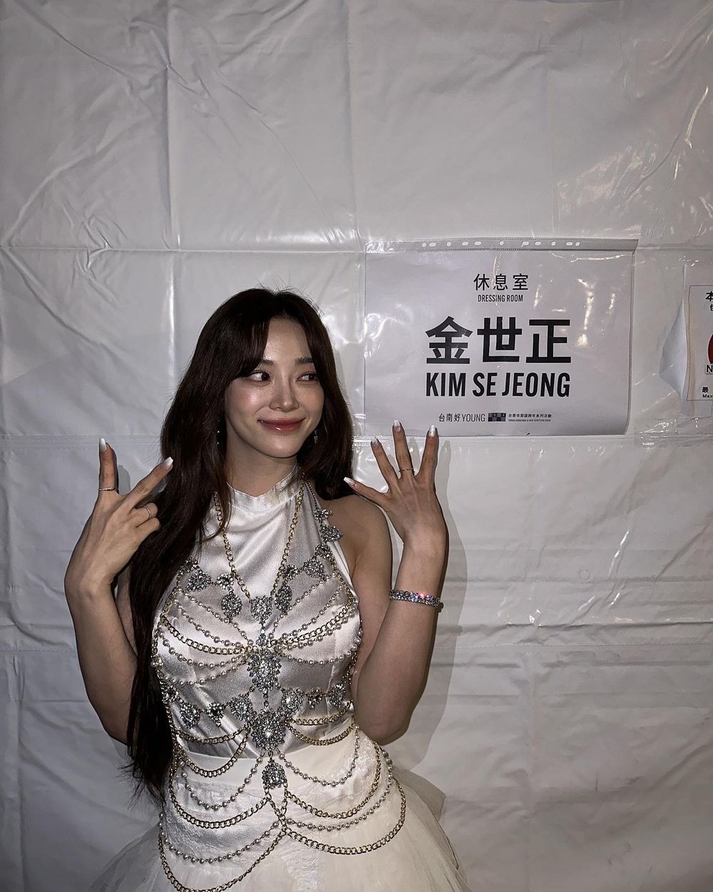 關於《社內相親》金世正你不知道的事&必看韓劇作品！女團出身唱功超強，竟與這位人氣男神是好友！-9