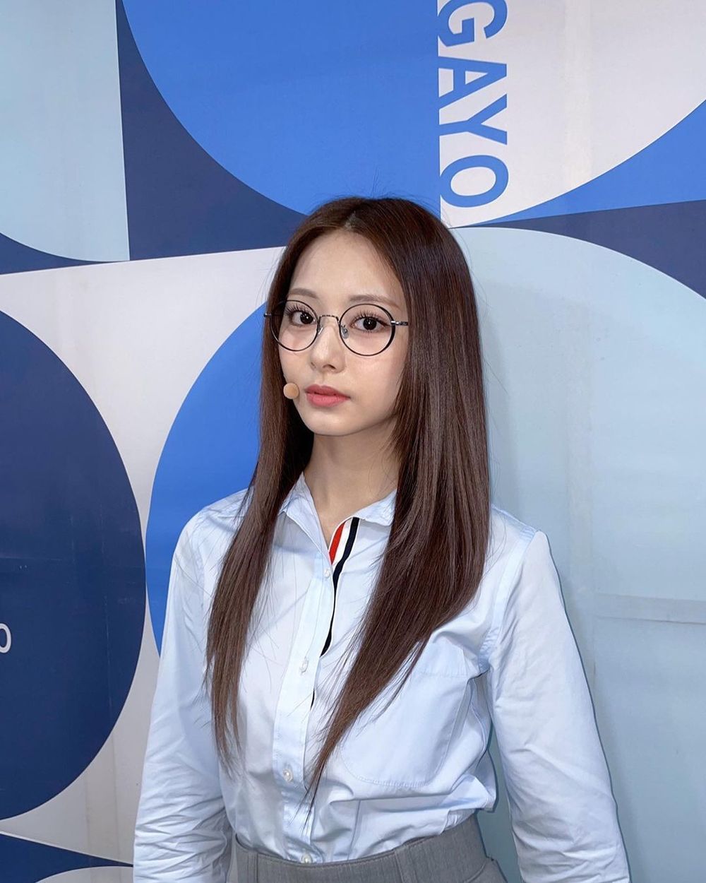 韓網票選最美「眼鏡女神」TOP7！子瑜、Winter知性美爆發，安俞真根本就是學霸！-14