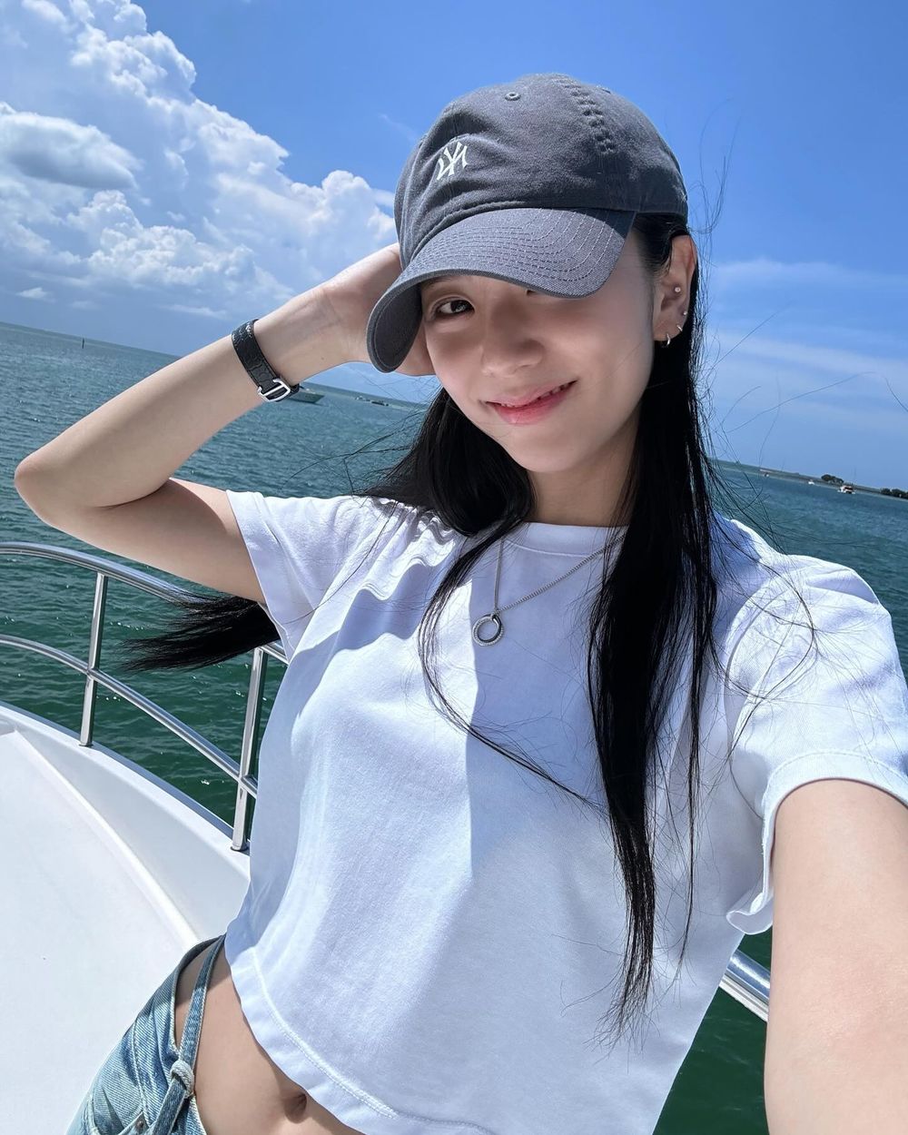 曬後可以美白嗎？夏末肌膚修護保養重點，掌握黃金72小時、用對保養品，曬後肌膚不反黑！-3