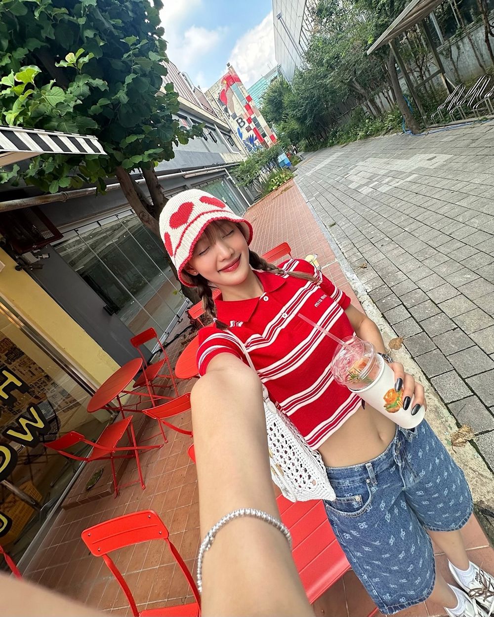 曬後可以美白嗎？夏末肌膚修護保養重點，掌握黃金72小時、用對保養品，曬後肌膚不反黑！-4