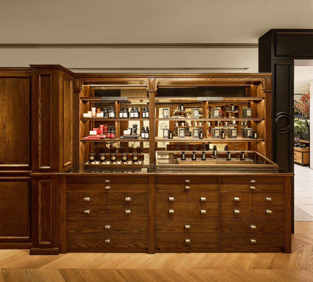 來自巴黎質感香水天花板！「阿蒂仙之香」首間香氛旗艦店空降台北，禁欲系冥府之路淡香水、馥郁版同步上市，再也不用找代購！-21