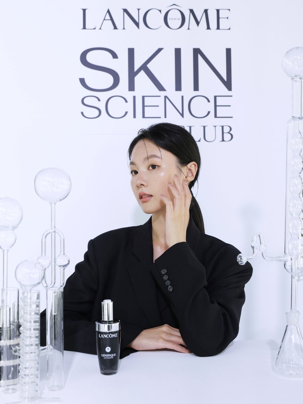 最強精華液遇上最紅手搖飲！蘭蔻、得正跨界聯名，買指定飲料送小黑瓶5件組、隱藏版折扣碼等你拿！-5