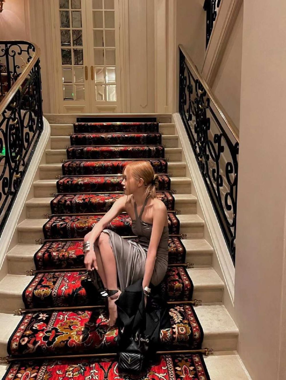 Rosé每次巴黎看秀都住這裡！豪華酒店之父打造「宮殿式旅館」一晚16萬大家搶著訂？！-13