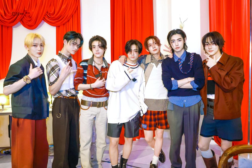 2024美國專輯銷量最高的KPOP歌手TOP8！SEVENTEEN第6，ENHYPEN殺進前三，冠軍海外人氣超火！-14