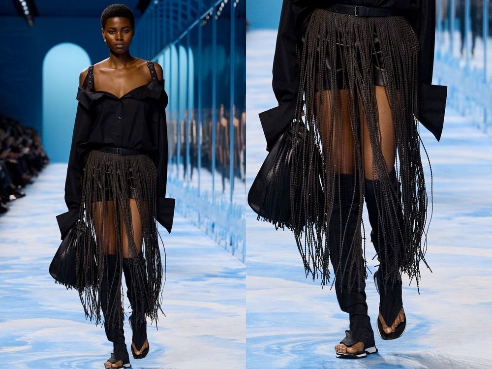 Jisoo臉真的好小！Dior巴黎大秀「窗邊自拍」也美到像畫報、公主頂級待遇曝光！-7