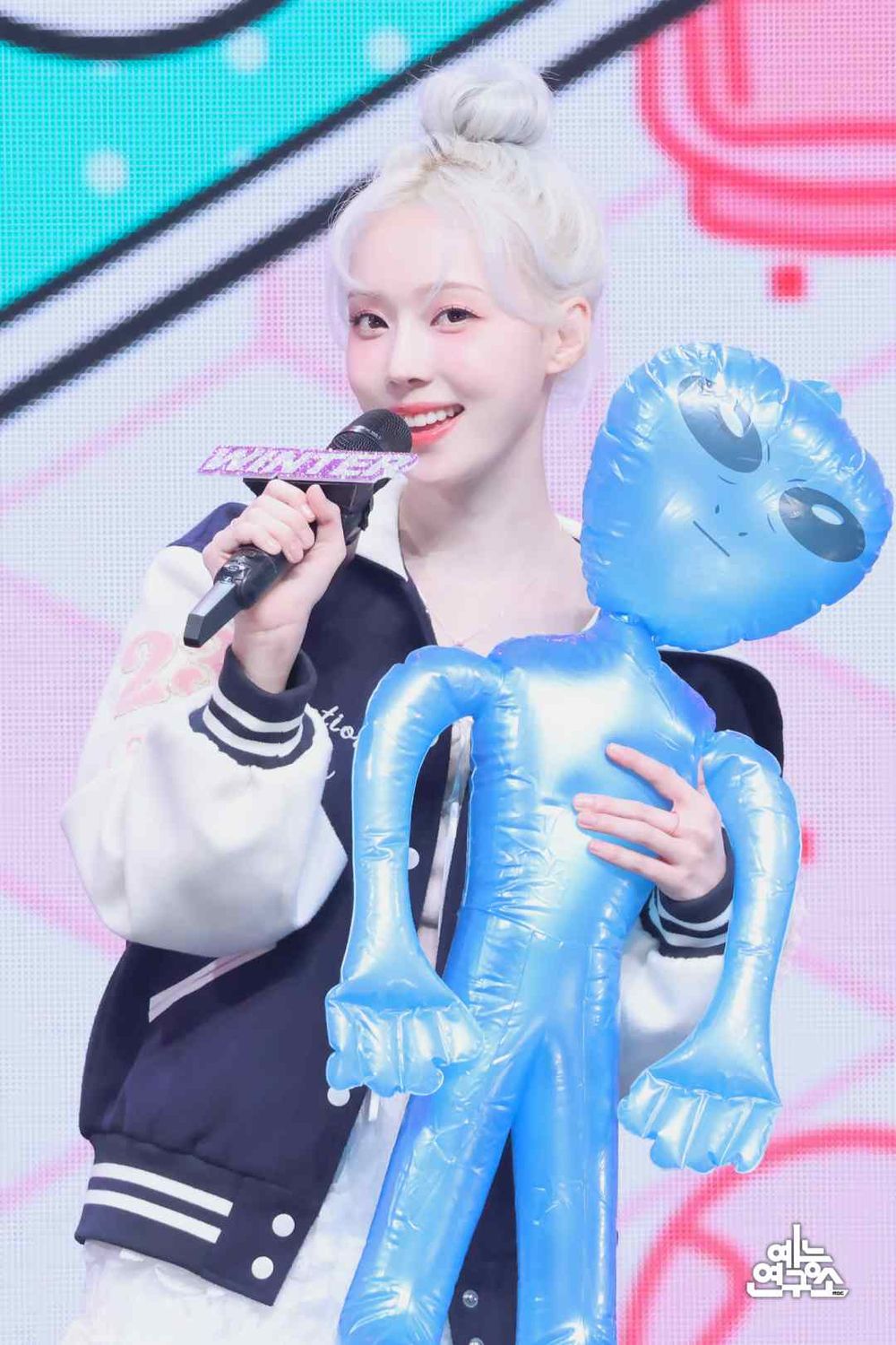 韓網票選唱抒情歌最好聽的女團成員TOP7！太妍名符其實「信聽女王」，Winter、Rosé音色太完美！-7