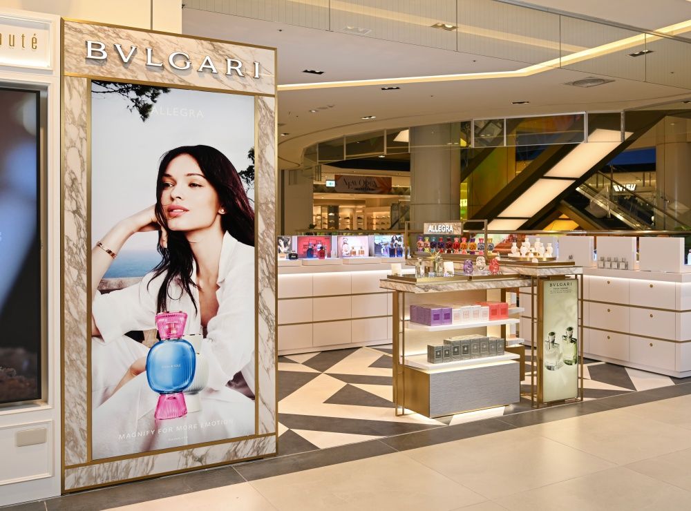 金智媛上任寶格麗香水品牌大使、絕美畫報曝光！《淚之女王》財閥千金香大推Bvlgari「木質花果香調」！-11