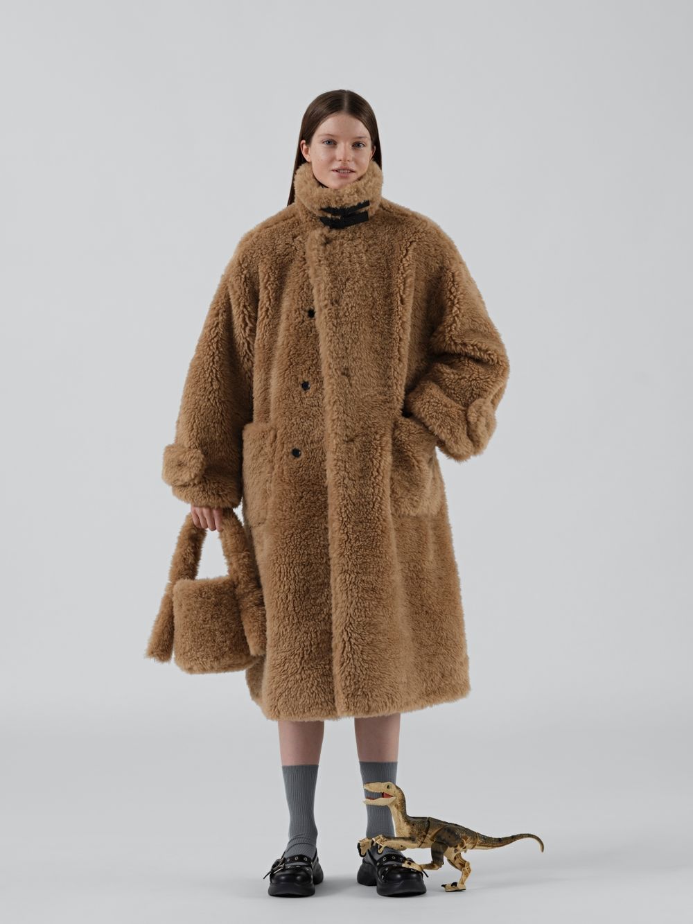 GU史上最好買聯名來了！韓國設計師品牌rokh操刀「精品級、百元價」穿出高級感！-14