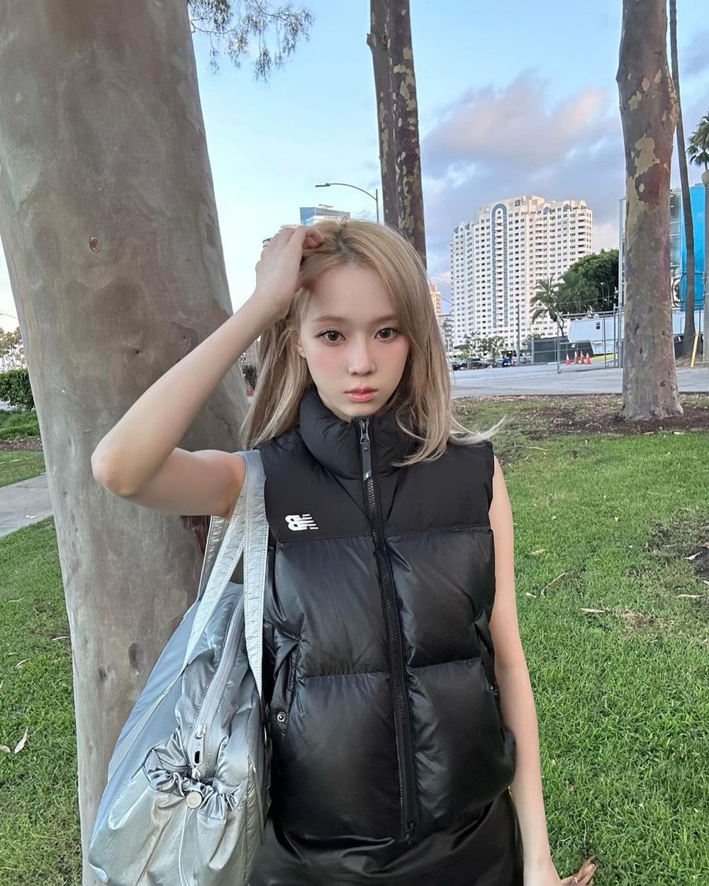 NB二公主駕到！aespa Winter拿下New Balance代言？！絕美廣告曝光！-5