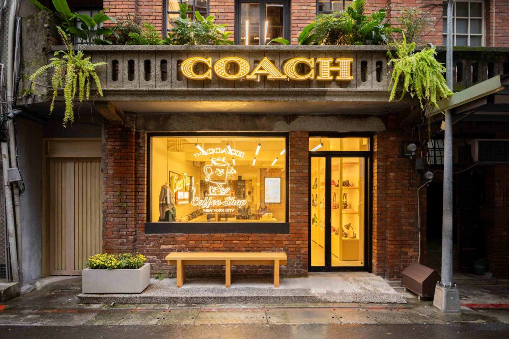 中山站最新打卡點！COACH首間咖啡廳降臨赤峰街！買完包包直接喝下午茶！-1