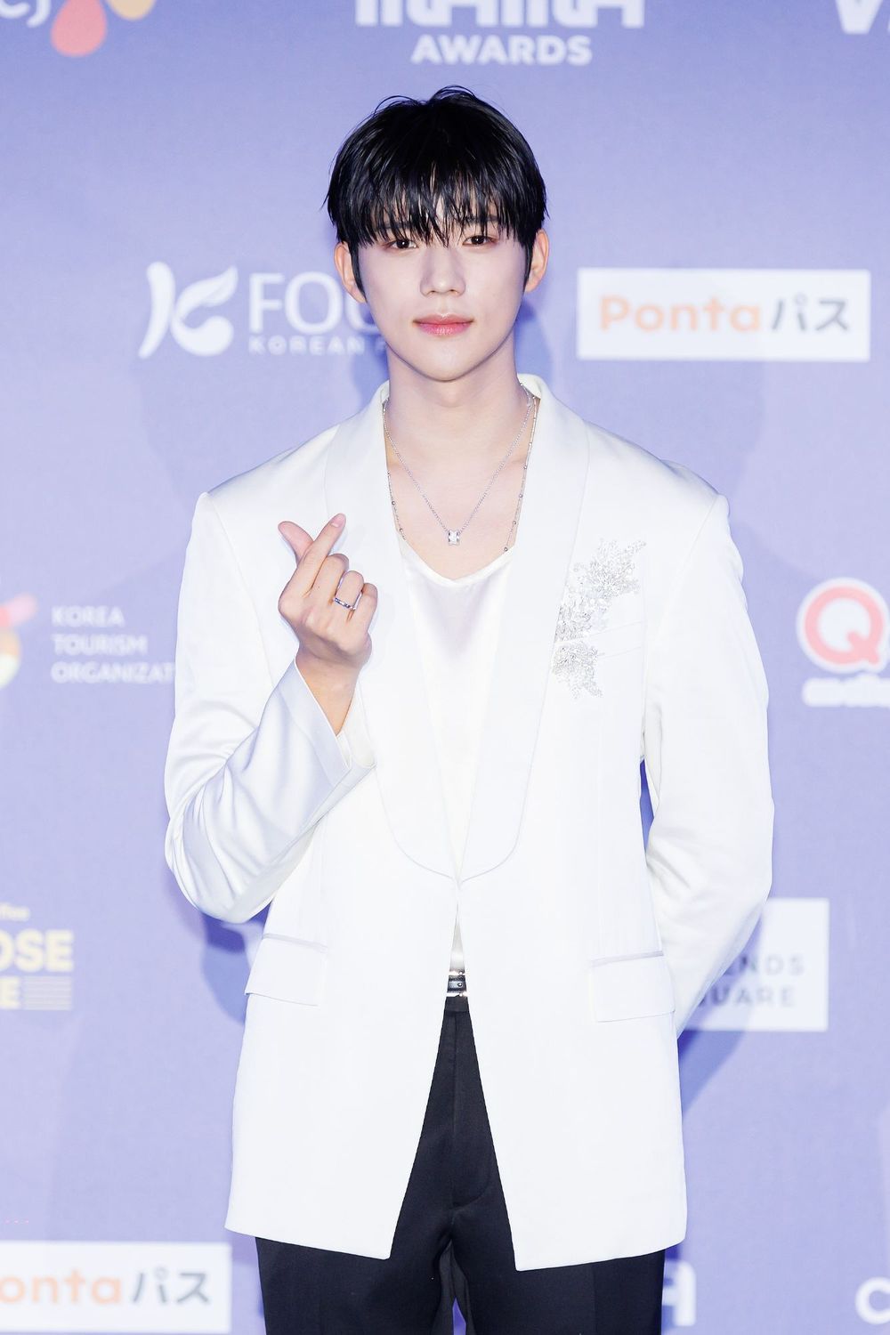 2024韓國MAMA最後一天「紅毯男神」太瘋狂！SVT、朴敘俊、李俊昊，老公們都來了！-2