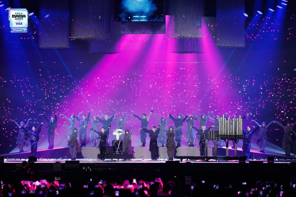 2024韓國MAMA特別舞台一次看！BIGBANG睽違9年合體回歸、田小娟霸氣開嗆黑粉，Rosé＆火星人首場表演爆爭議！-14