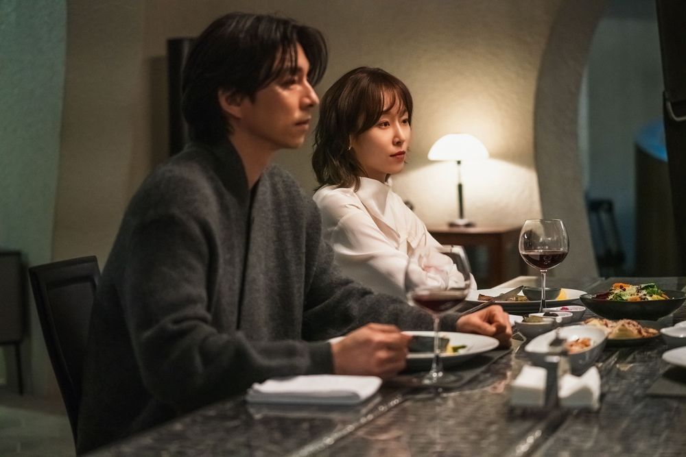 7部必看「小說改編」愛情韓劇！《現在撥打的電話》原著尺度超大，《背著善宰跑》被封最神改編！-14