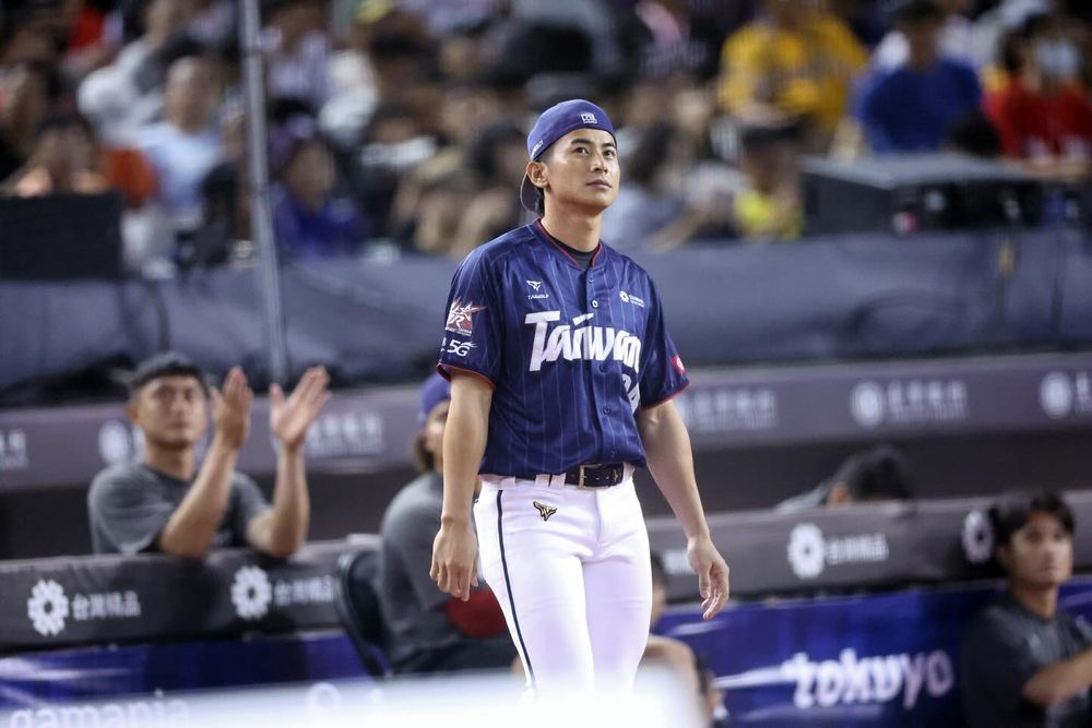 中華隊棒球奪冠！新一代男神隊長「陳傑憲」必知5件事！寵妻魔人、在日本唸高中？！-6