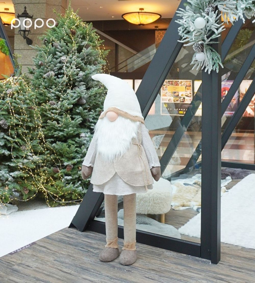 2024聖誕節信義區最美打卡點！BELLAVITA聖誕佈置「北境之森」搶先看、玻璃溫室+雪地造景美翻天！-17
