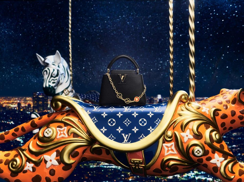LV聖誕節免費LINE貼圖來了！超實用「Ok、Thank You」貼圖、旋轉木馬圖案太可愛了！-2