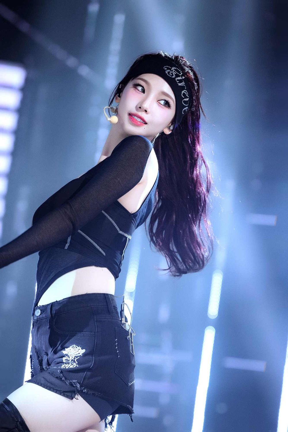 韓國專業舞者評選7位舞蹈線條超美的偶像！Karina舞台焦點，Lisa被封最強舞蹈機器！-3