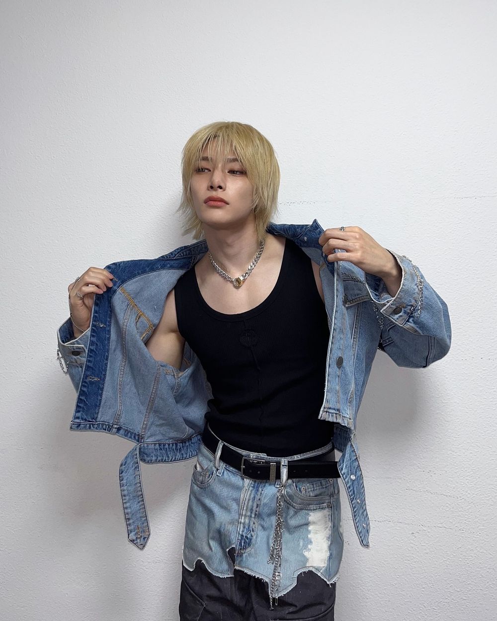 韓網熱議9位「蛇年」出生的KPOP人氣偶像！I.N、杋圭都是01年同齡人！-2