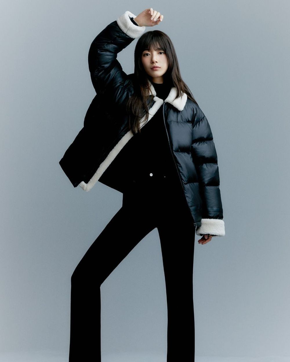 羽絨才不顯腫！6招女愛豆羽絨外套穿搭密技公開！JISOO、金智媛這樣穿臉小又顯瘦！-3