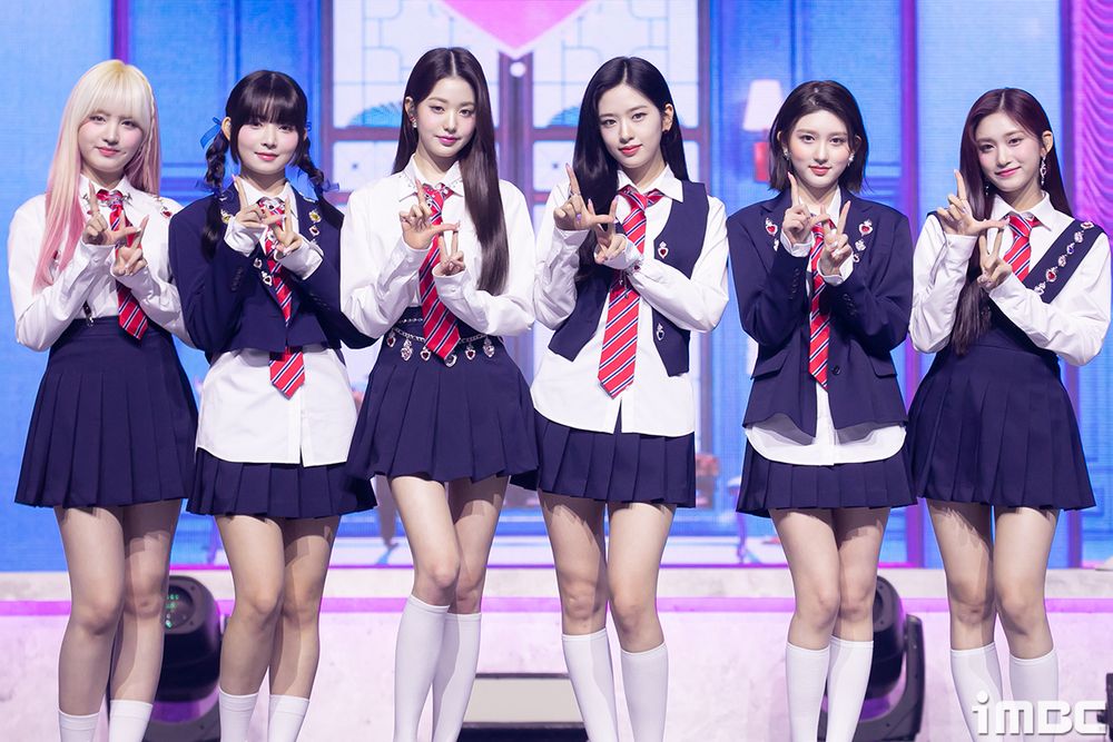 網票選最適合校服概念的女團TOP6！IVE逆天長腿掀熱議，NewJeans化身霍格華茲最美魔法師！-9