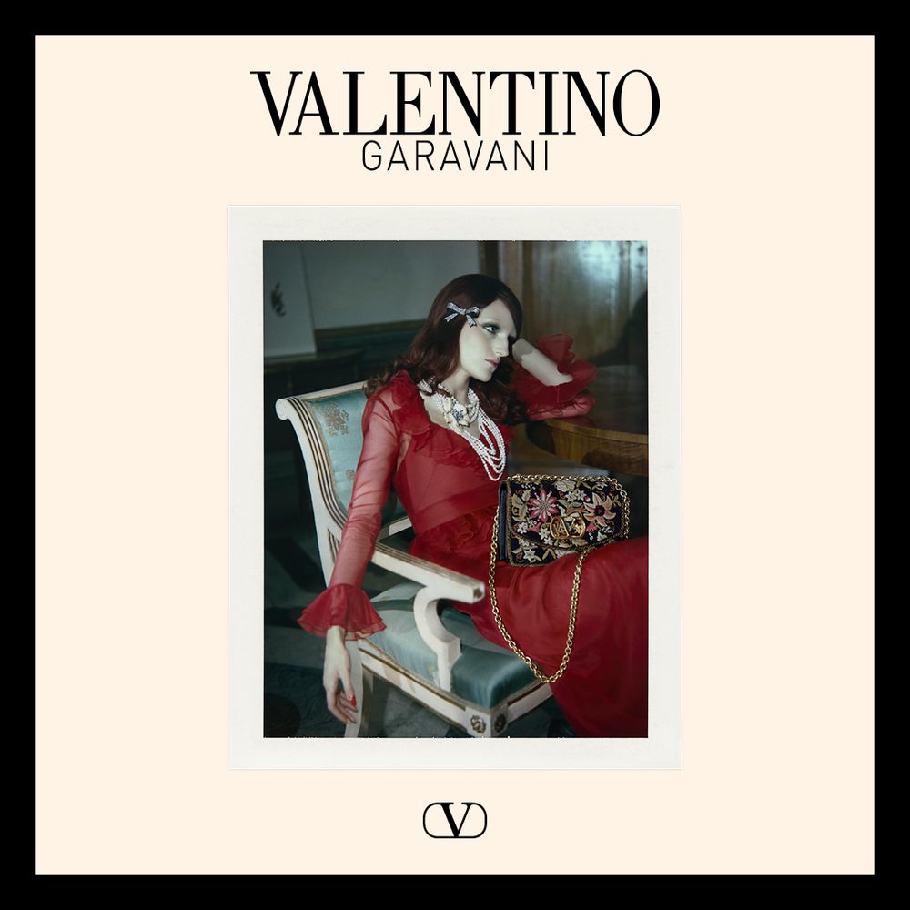 沒有姐Hold不住的造型！蔡依林現身信義區Valentino「新專輯、演唱會消息」終於鬆口了！-5