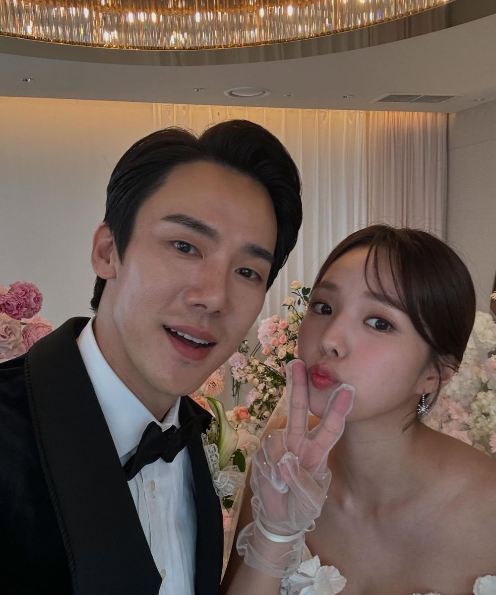 Netflix《現在撥打的電話》柳演錫演活霸道總裁！斯文長相、不科學太平洋寬肩，平常最愛「這項運動」！-2