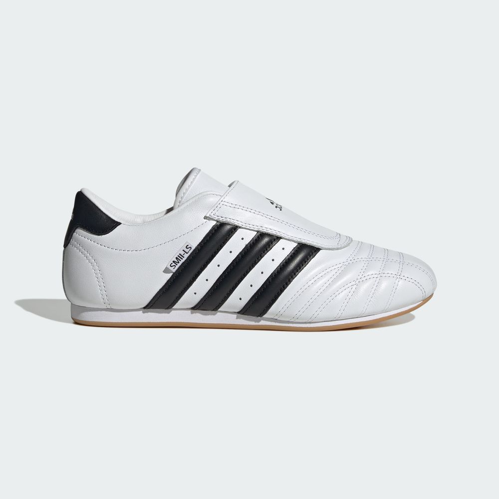 年度大黑馬球鞋「adidas薄底鞋」竟然推出銀灰色超美！年末派對就靠這雙腿又細又直！-11