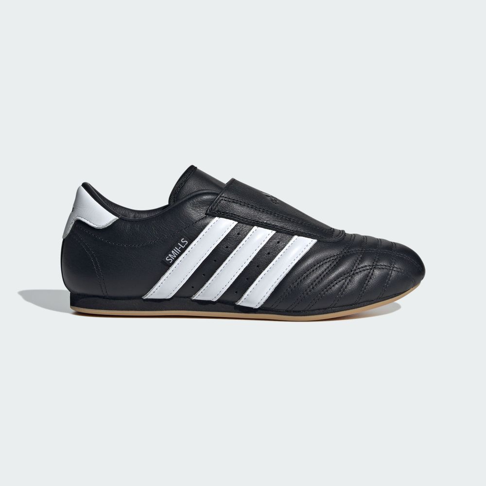 年度大黑馬球鞋「adidas薄底鞋」竟然推出銀灰色超美！年末派對就靠這雙腿又細又直！-12