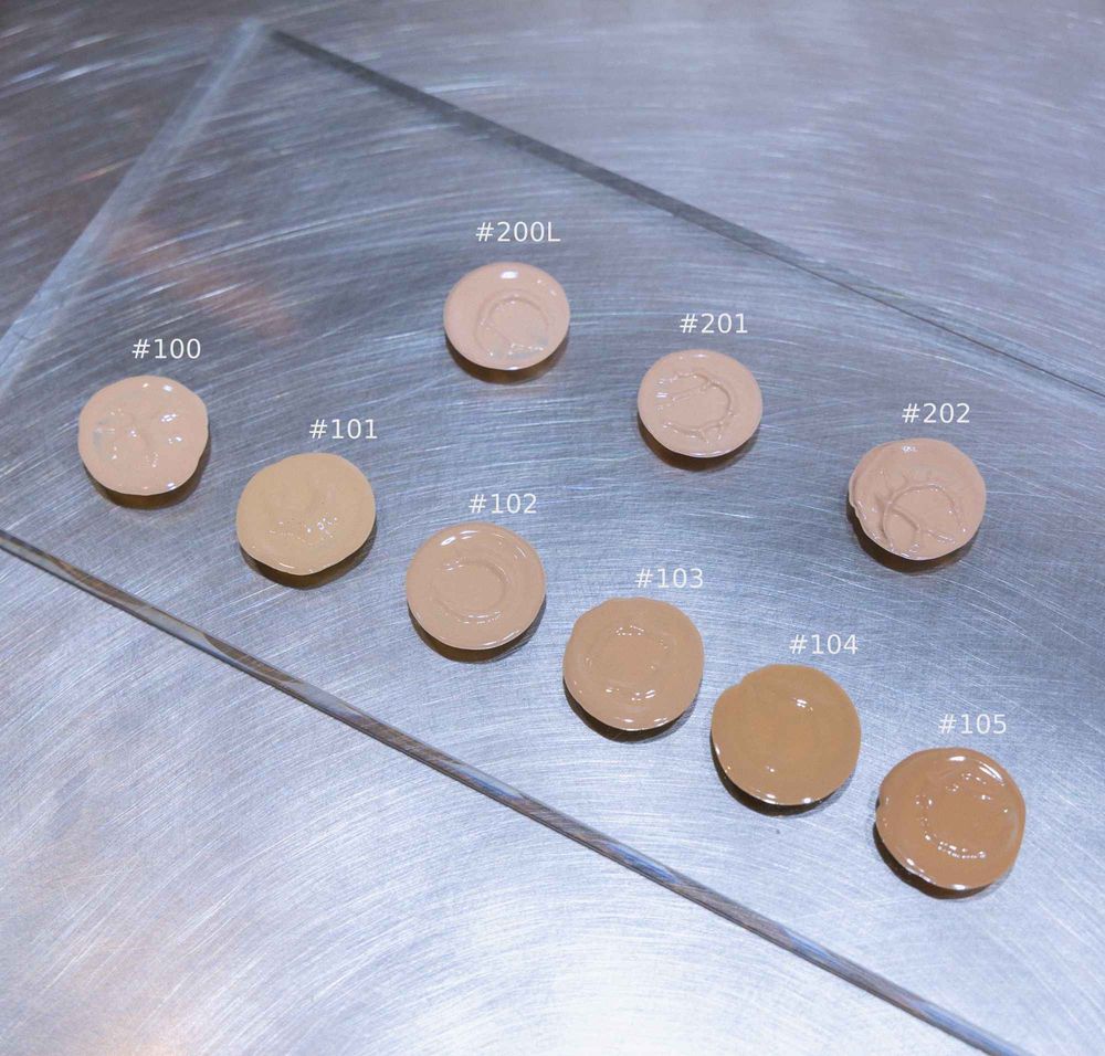 2025春季限量彩妝推薦！RMK「最完美唇彩」誕生，裸色水唇釉＋珠光唇蜜，疊擦打造零死角嫩唇、澎潤到想咬一口！-16