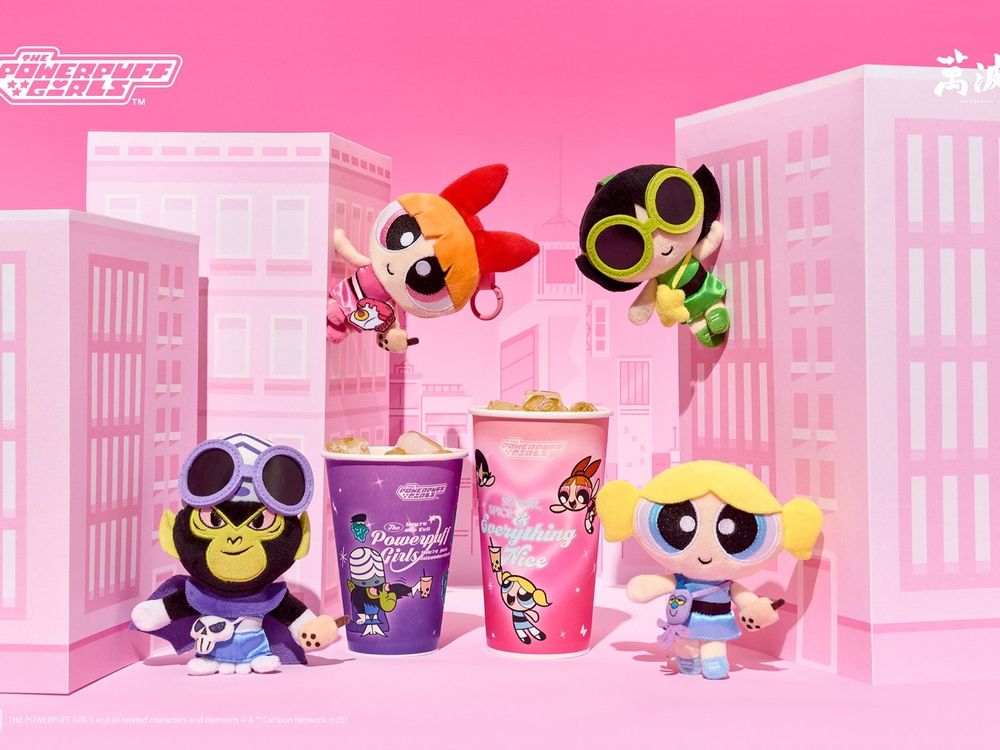萬波跟《飛天小女警》聯名啦！兩款限定杯身、超可愛「飛天小女警、魔人啾啾磁鐵玩偶盲盒」全都想要！-3