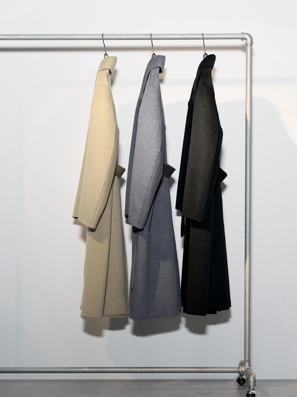 變冷買起來！UNIQLO冬天6大熱賣外套出爐！長大衣、羽絨外套、這件竟然才990元！-12