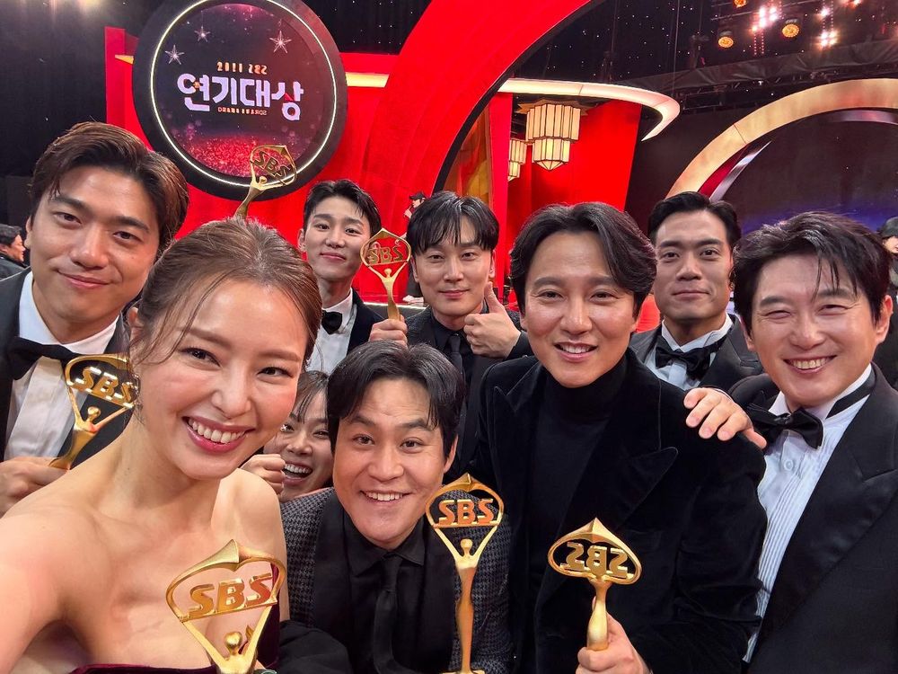 SBS演技大賞女星抗老秘技盤點！《來自地獄的法官》朴信惠、《好搭檔》張娜拉...，絕對是逆齡女神代表！-13