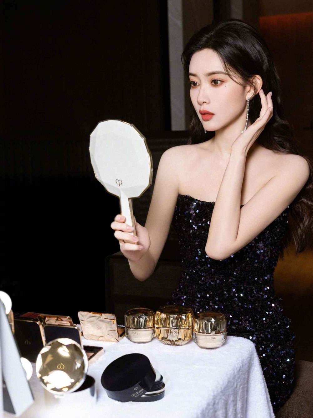 《九重紫》孟子義被封北影最美校花、素顏比化妝美，陸娛最新保養教科書！-4