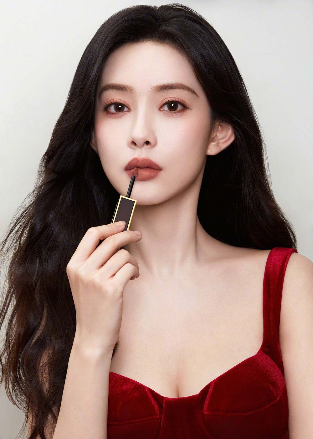 《九重紫》孟子義被封北影最美校花、素顏比化妝美，陸娛最新保養教科書！-5