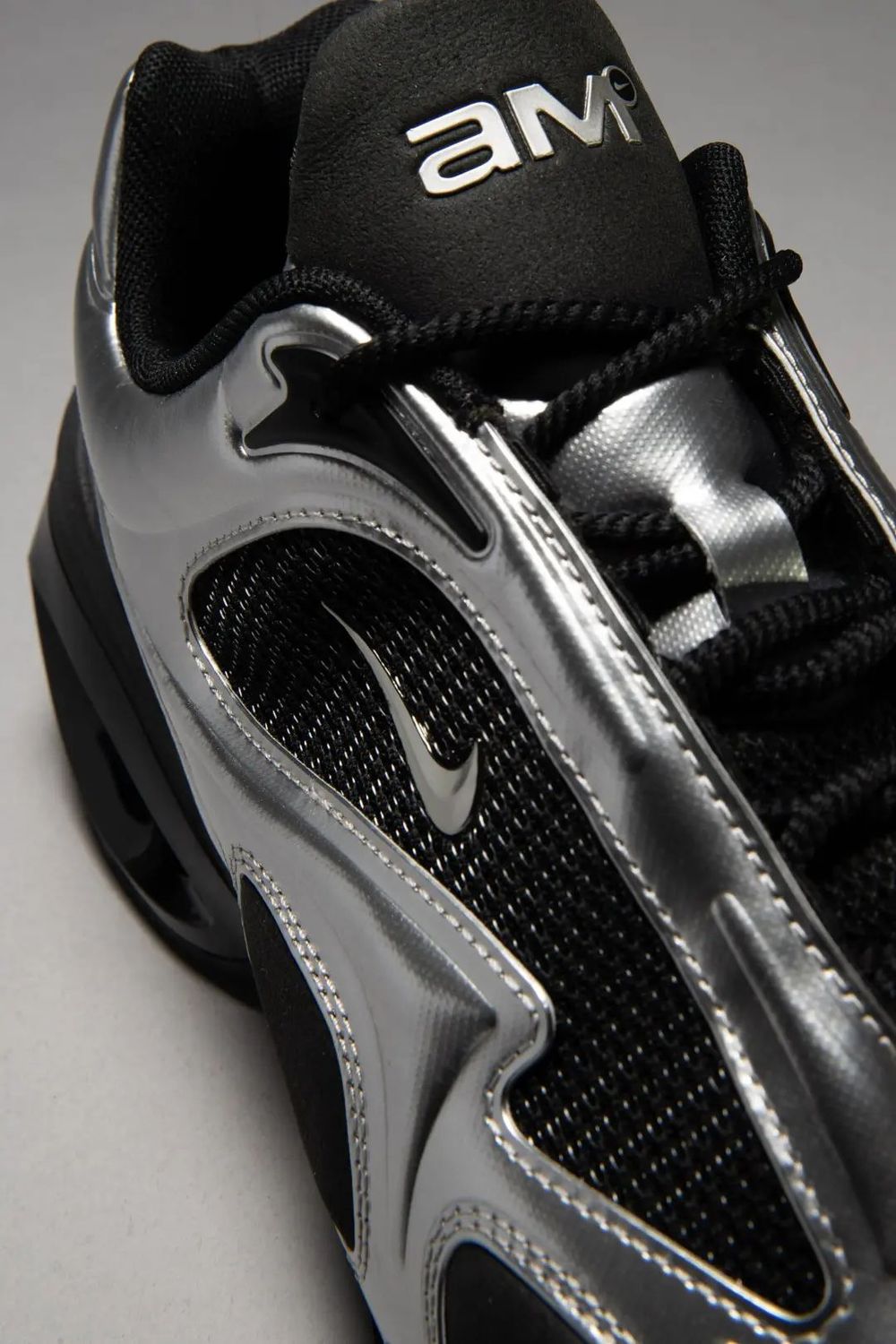 小紅書狂爆！Nike最新女神球鞋Air Max Muse細腿金屬色、一上腳就捨不得脫！-2