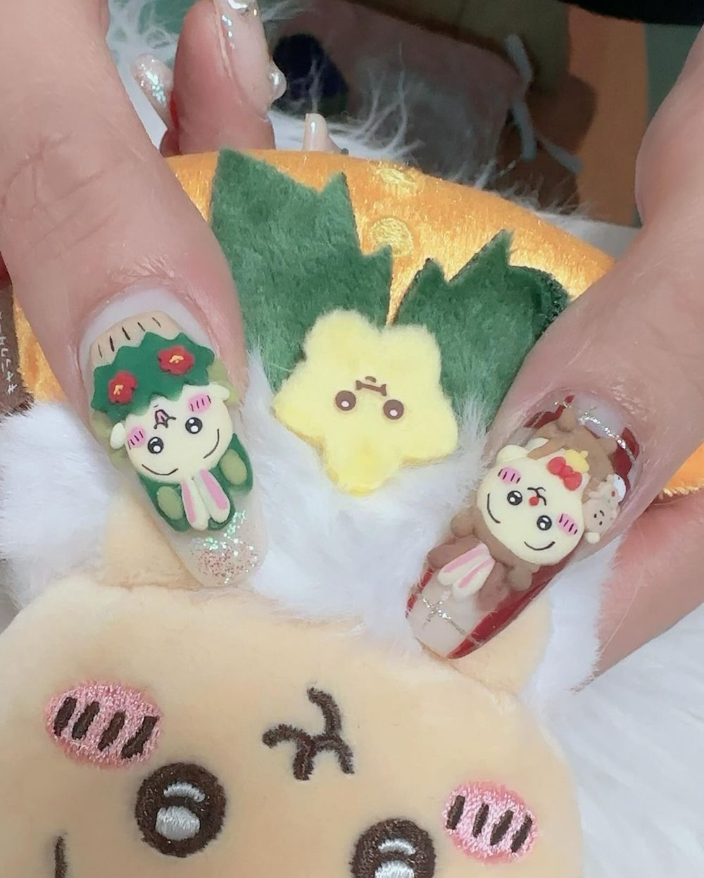 吉友們發瘋瘋！10款「吉伊卡哇」美甲範本，聖誕節慶款、法式玻璃風、漫畫情境設計...，可愛到心臟痛！-3