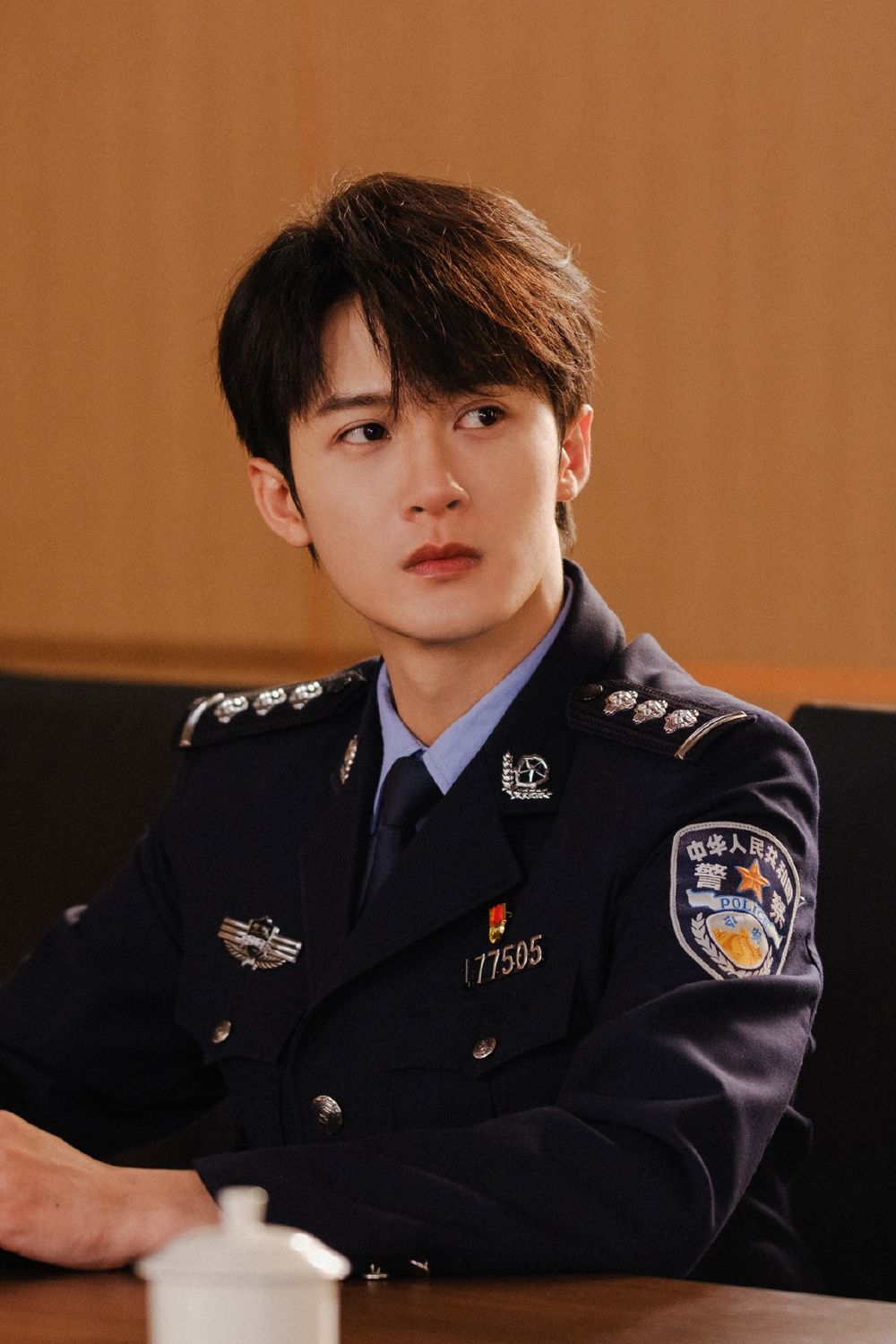 網評2025升咖的陸劇男演員！丁禹兮、李昀鋭漲粉百萬，檀健次演技火爆出圈！-10