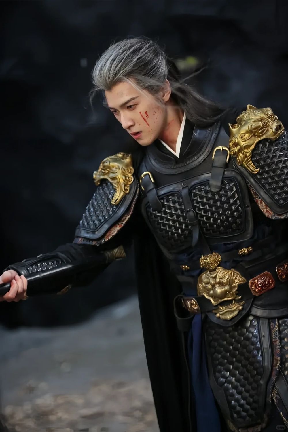 網評2025升咖的陸劇男演員！丁禹兮、李昀鋭漲粉百萬，檀健次演技火爆出圈！-5