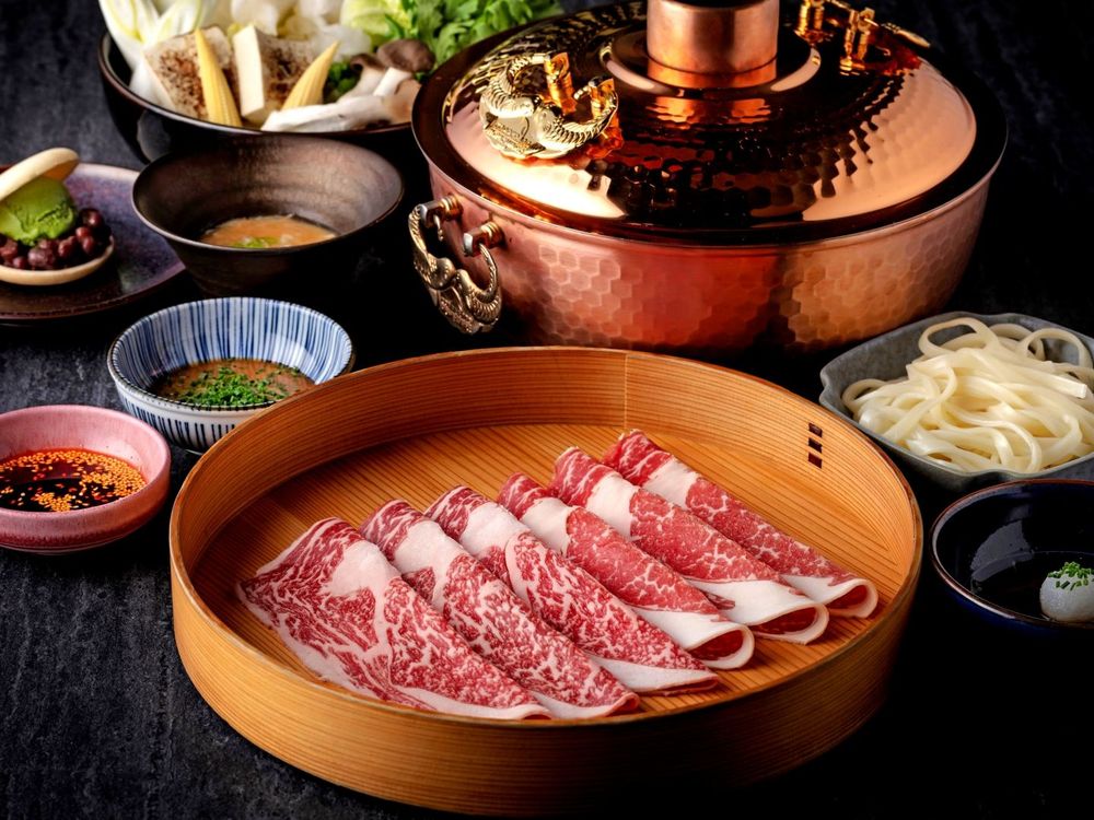 牛排教父新品牌！WAGYU CLUB和牛涮涮鍋現切和牛盛合、松葉蟹極致奢華，年末犒賞自己就來這！-5