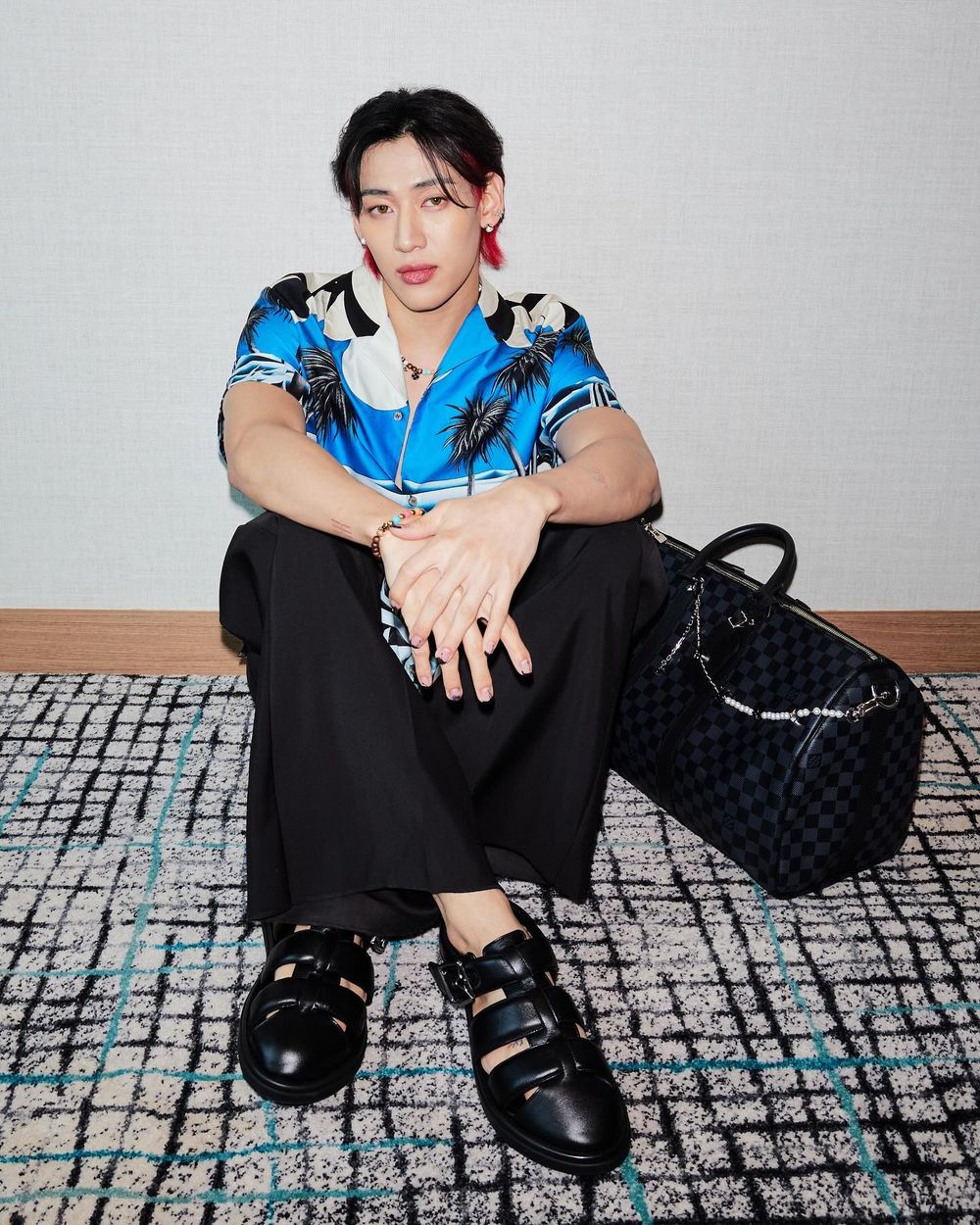 韓網評選7位知名度很高的KPOP外籍男偶像！Jun、王嘉爾人氣高，章昊C位出道引熱議！-8