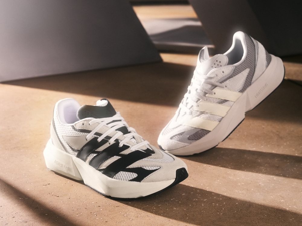 愛迪達放大絕！adidas新年大黑馬LIGHTBLAZE，不只運動、日常穿出門也好看！-6