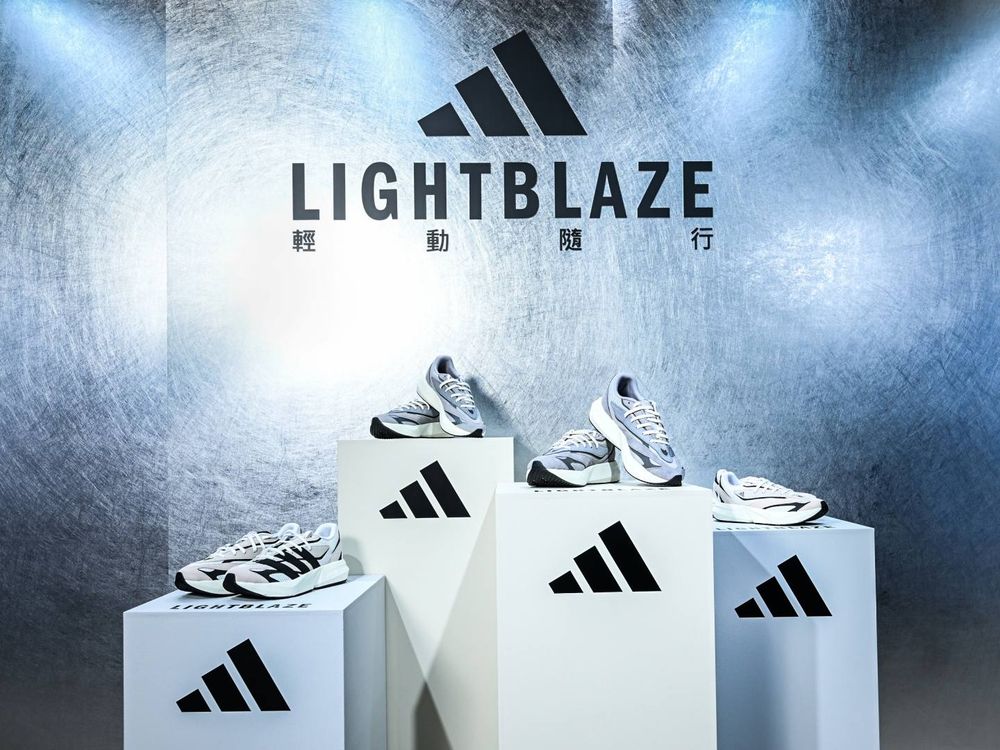 愛迪達放大絕！adidas新年大黑馬LIGHTBLAZE，不只運動、日常穿出門也好看！-8