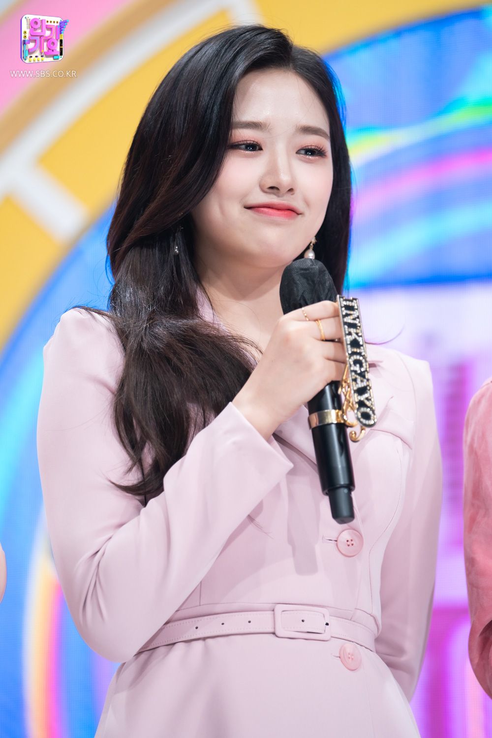 韓網評選6位主持能力很好的女偶像！潤娥、海嫄都上榜，張員瑛沉穩台風全網讚爆！-9